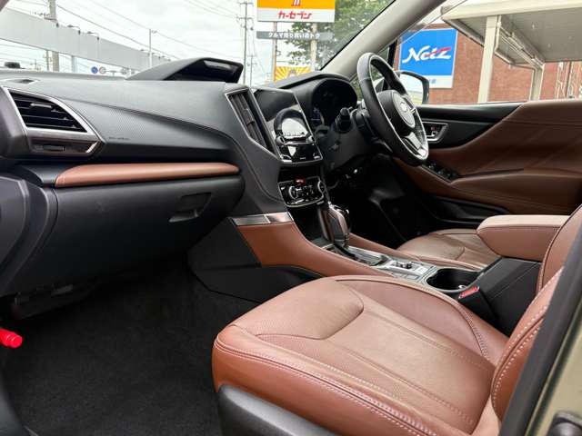 スバル フォレスター　ハイブリッド ２．０ アドバンス ４ＷＤ H30年 (東北) 99