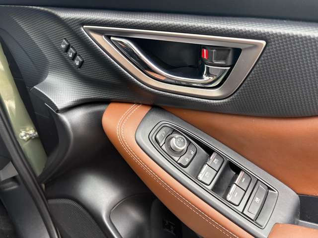 スバル フォレスター　ハイブリッド ２．０ アドバンス ４ＷＤ H30年 (東北) 99