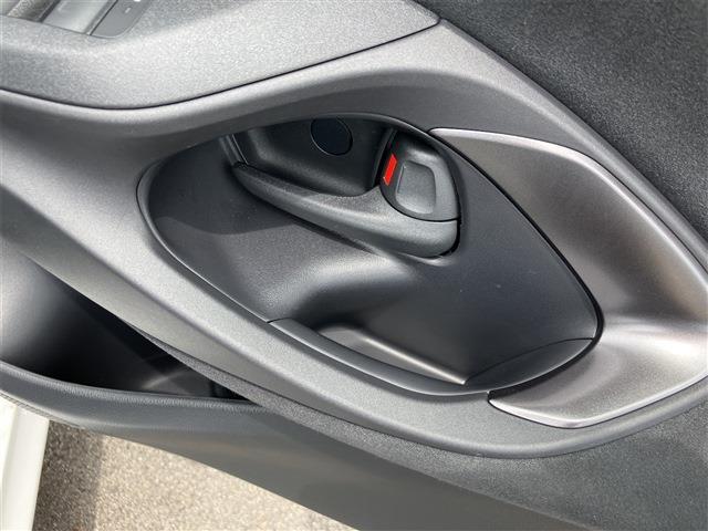 トヨタ ヤリス １．５ ハイブリッド Ｚ R6年 (東海) 99