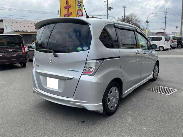 ホンダ フリード　ハイブリッド １．５ ジャストセレクション H25年 (東北) 99