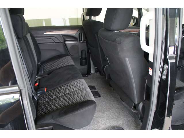 三菱 デリカ　Ｄ：５ ２．２ Ｇ ディーゼルターボ ４ＷＤ R1年 (東北) 99