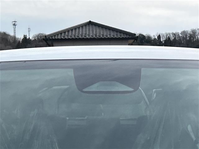 ホンダ ヴェゼル １．５ Ｅ：ＨＥＶ Ｘ R6年 (東海) 99