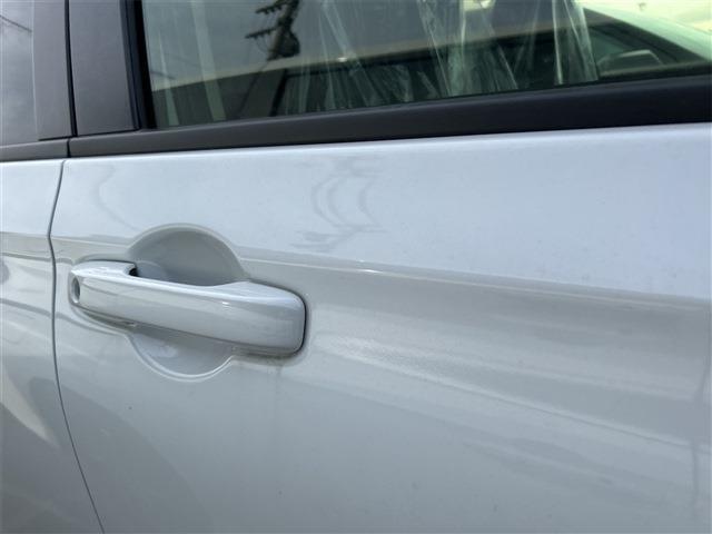 ホンダ ヴェゼル １．５ Ｅ：ＨＥＶ Ｘ R6年 (東海) 99