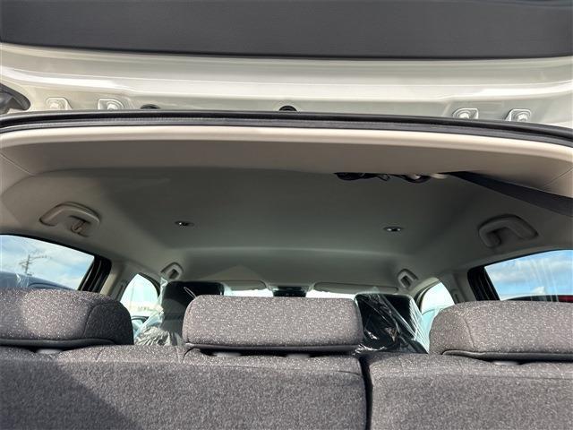 ホンダ ヴェゼル １．５ Ｅ：ＨＥＶ Ｘ R6年 (東海) 99