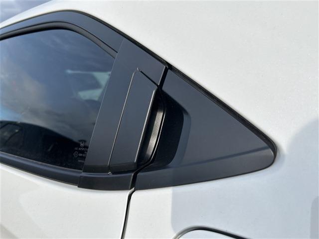 ホンダ ヴェゼル １．５ Ｅ：ＨＥＶ Ｘ R6年 (東海) 99