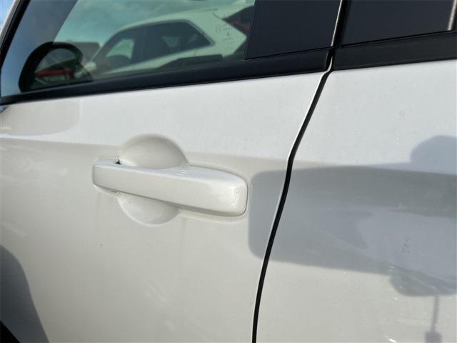 ホンダ ヴェゼル １．５ Ｅ：ＨＥＶ Ｘ R6年 (東海) 99