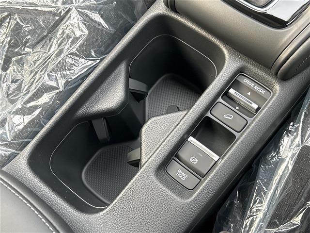 ホンダ ヴェゼル １．５ Ｅ：ＨＥＶ Ｘ R6年 (東海) 99