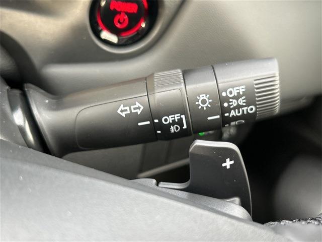 ホンダ ヴェゼル １．５ Ｅ：ＨＥＶ Ｘ R6年 (東海) 99