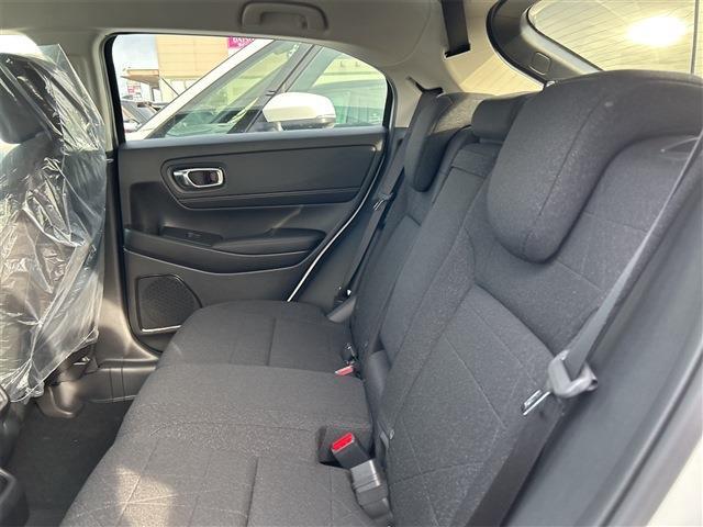 ホンダ ヴェゼル １．５ Ｅ：ＨＥＶ Ｘ R6年 (東海) 99