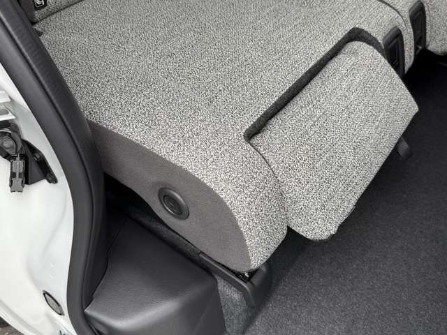 スズキ スペーシア ６６０ ハイブリッド Ｘ R6年 (中国) 99