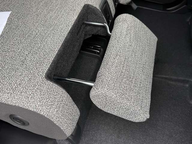 スズキ スペーシア ６６０ ハイブリッド Ｘ R6年 (中国) 99