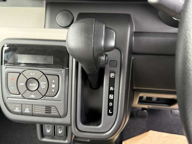 スズキ スペーシア ６６０ ハイブリッド Ｘ R6年 (中国) 99