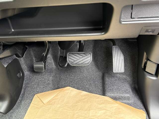 スズキ スペーシア ６６０ ハイブリッド Ｘ R6年 (中国) 99