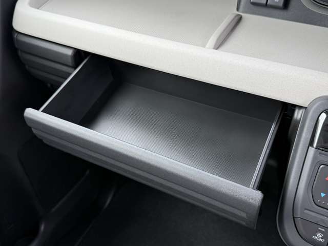 スズキ スペーシア ６６０ ハイブリッド Ｘ R6年 (中国) 99