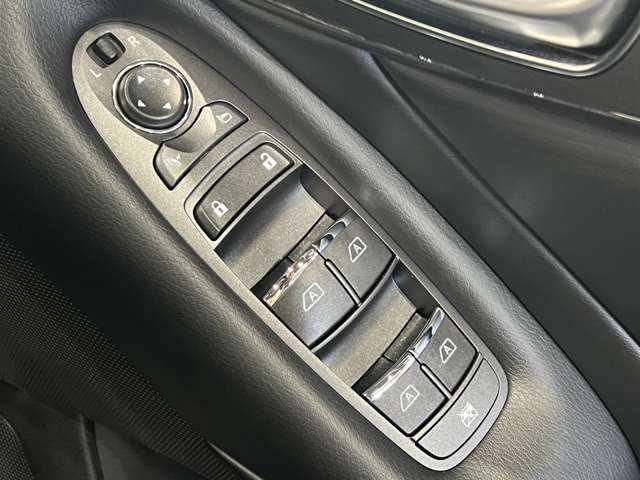 日産 スカイライン　ハイブリッド ３．５ ハイブリッド ＧＴ タイプＰ R3年 (関東) 99