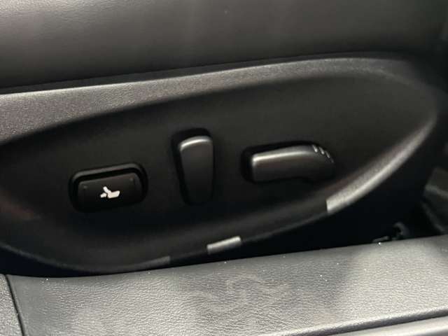 日産 スカイライン　ハイブリッド ３．５ ハイブリッド ＧＴ タイプＰ R3年 (関東) 99