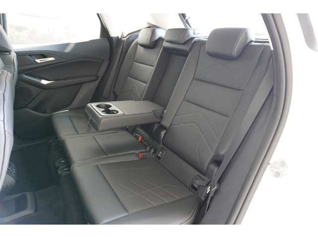 ＢＭＷ ２シリーズアクティブツアラー ２１８Ｉ エクスクルーシブ ＤＣＴ R7年 (近畿) 99