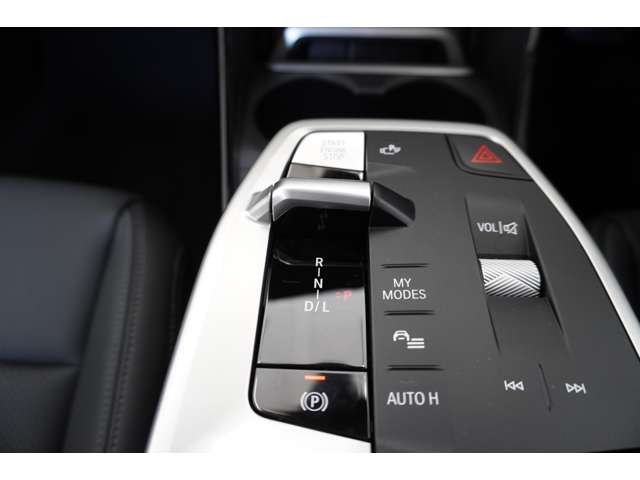 ＢＭＷ ２シリーズアクティブツアラー ２１８Ｉ エクスクルーシブ ＤＣＴ R7年 (近畿) 99