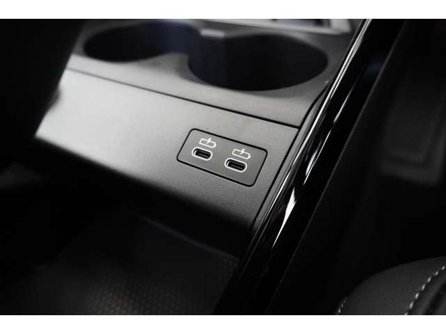 ＢＭＷ ２シリーズアクティブツアラー ２１８Ｉ エクスクルーシブ ＤＣＴ R7年 (近畿) 99