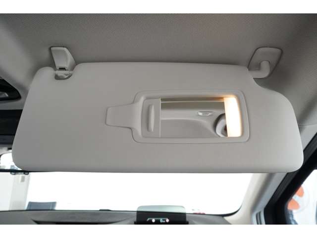 ＢＭＷ ２シリーズアクティブツアラー ２１８Ｉ エクスクルーシブ ＤＣＴ R7年 (近畿) 99