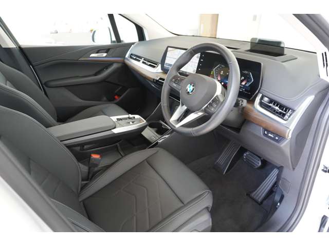 ＢＭＷ ２シリーズアクティブツアラー ２１８Ｉ エクスクルーシブ ＤＣＴ R7年 (近畿) 99