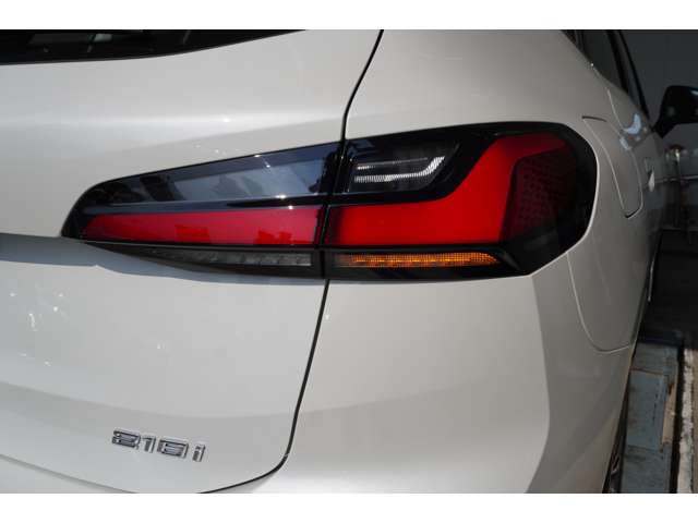 ＢＭＷ ２シリーズアクティブツアラー ２１８Ｉ エクスクルーシブ ＤＣＴ R7年 (近畿) 99