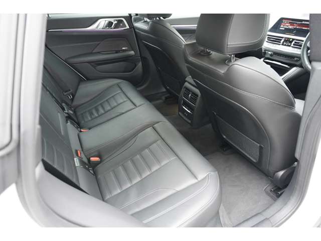 ＢＭＷ ４シリーズ ４２０Ｉ Ｍスポーツ R4年 (近畿) 99