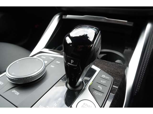 ＢＭＷ ４シリーズ ４２０Ｉ Ｍスポーツ R4年 (近畿) 99