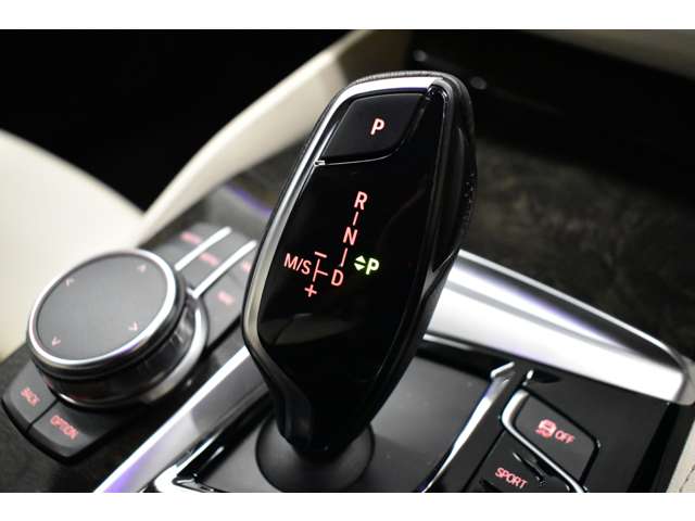 ＢＭＷ ５シリーズ ５３０ｉ　Ｍスポーツ H29年 (関東) 99