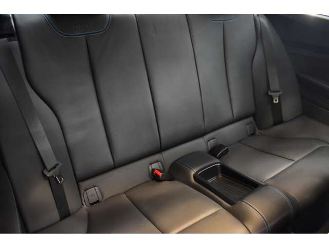 ＢＭＷ Ｍ２クーペ Ｍ ＤＣＴ ドライブロジック H29年 (関東) 99