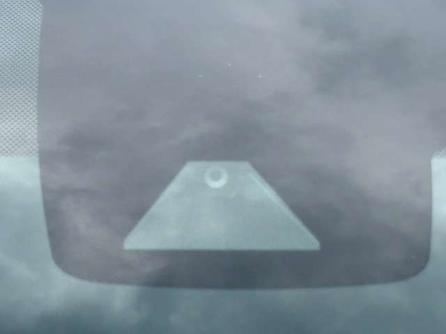 トヨタ プリウス １．８ Ｓ Ｅ－ＦＯＵＲ ４ＷＤ H28年 (東北) 99