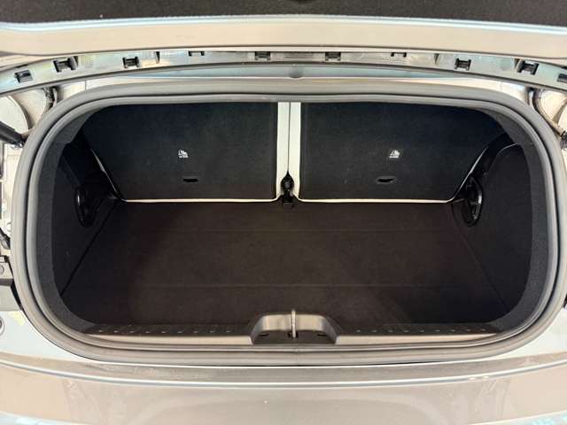 フィアット ５００ｅ ベースモデル R4年 (関東) 99