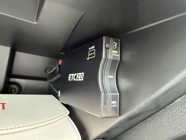 フィアット ５００ｅ ベースモデル R4年 (関東) 99