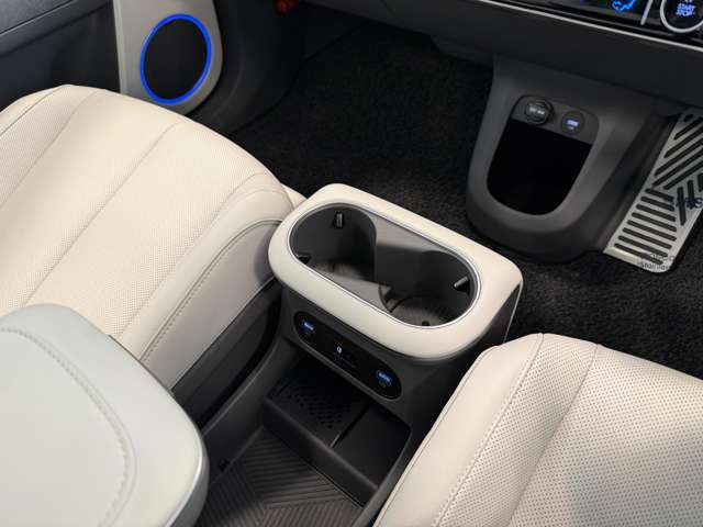 ヒョンデ アイオニック　５ ラウンジ ＡＷＤ ４ＷＤ R5年 (関東) 99