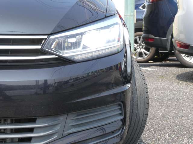 フォルクスワーゲン ゴルフトゥーラン ＴＳＩ　コンフォートライン H30年 (関東) 99