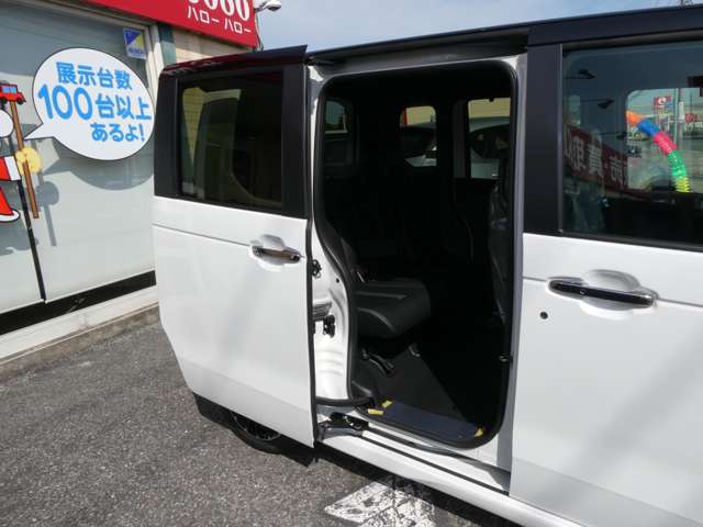 ホンダ Ｎ　ＢＯＸ カスタム ６６０ ターボ コーディネートスタイル ２トーン R7年 (関東) 99