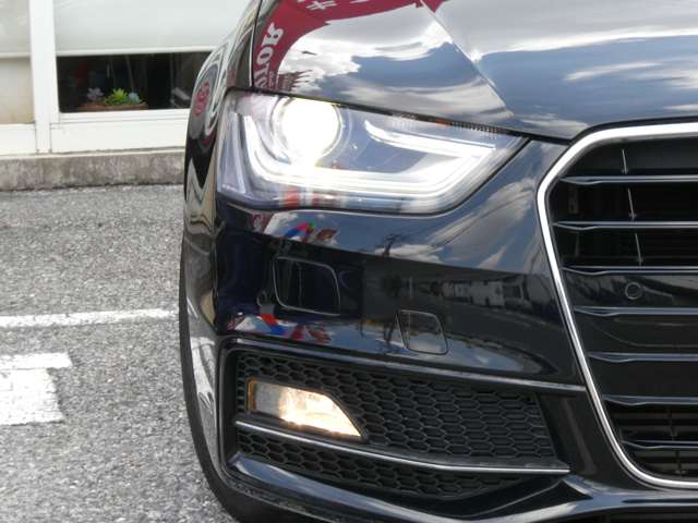 アウディ Ａ４　アバント ２．０ ＴＦＳＩ Ｓラインパッケージ H25年 (関東) 99