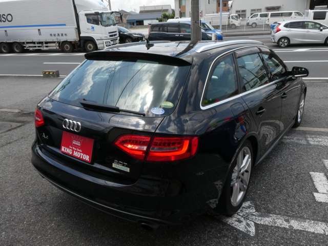 アウディ Ａ４　アバント ２．０ ＴＦＳＩ Ｓラインパッケージ H25年 (関東) 99