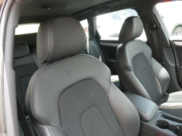 アウディ Ａ４　アバント ２．０ ＴＦＳＩ Ｓラインパッケージ H25年 (関東) 99