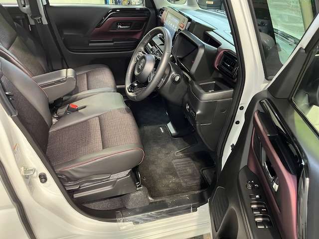 スズキ スペーシア　ギア ６６０ カスタム ハイブリッド ＸＳターボ ４ＷＤ R6年 (北海道) 99