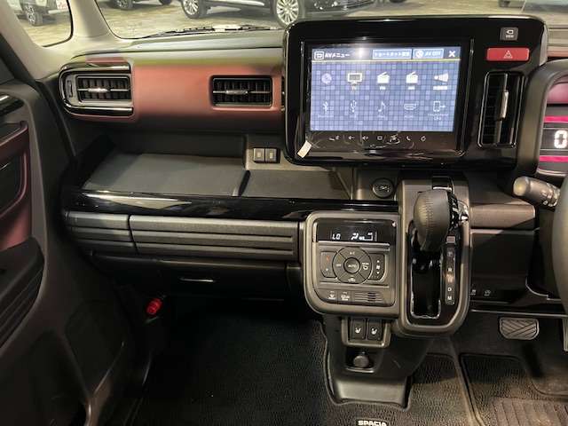 スズキ スペーシア　ギア ６６０ カスタム ハイブリッド ＸＳターボ ４ＷＤ R6年 (北海道) 99