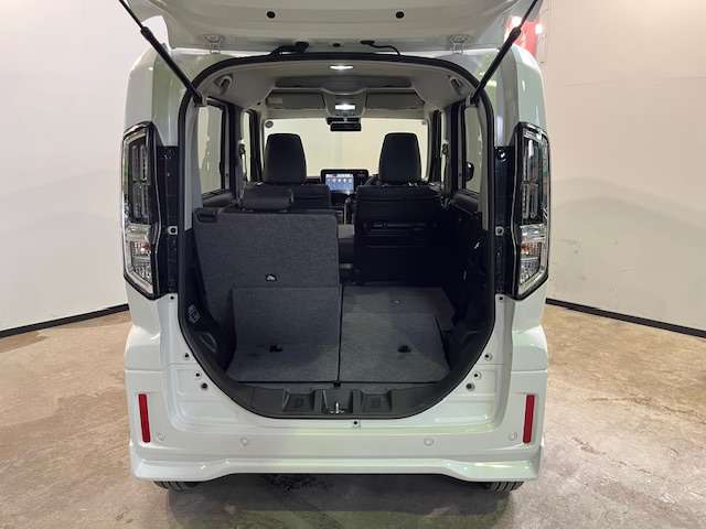 スズキ スペーシア　ギア ６６０ カスタム ハイブリッド ＸＳターボ ４ＷＤ R6年 (北海道) 99