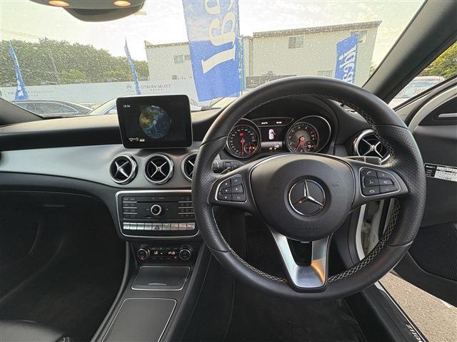 メルセデスベンツ ＧＬＡクラス ＧＬＡ２２０ ４マチック ４ＷＤ H29年 (東北) 99