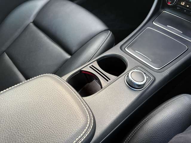 メルセデスベンツ ＧＬＡクラス ＧＬＡ２２０ ４マチック ４ＷＤ H29年 (東北) 99