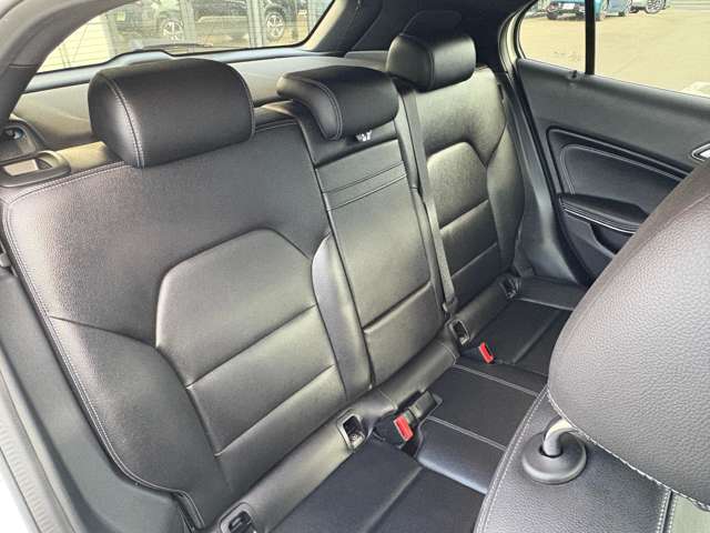 メルセデスベンツ ＧＬＡクラス ＧＬＡ２２０ ４マチック ４ＷＤ H29年 (東北) 99