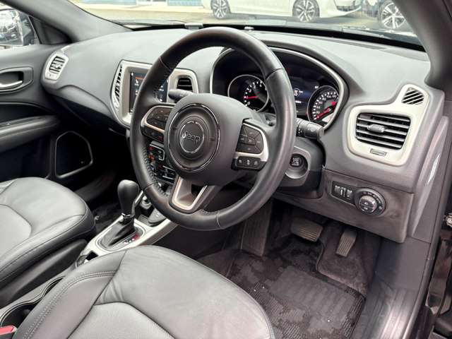 ジープ コンパス Ｓモデル ４ＷＤ R3年 (東北) 99