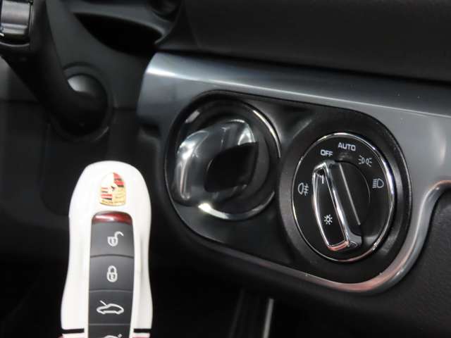 ポルシェ ７１８ケイマン　Ｓ Ｓ ＰＤＫ H30年 (関東) 99