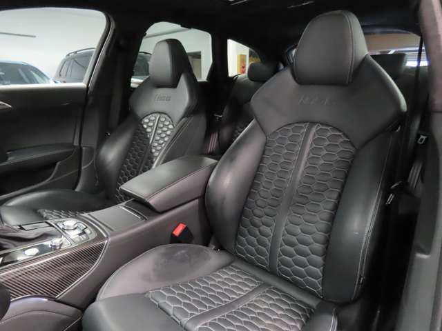 アウディ ＲＳ６　アバント ４．０ ４ＷＤ H26年 (関東) 99