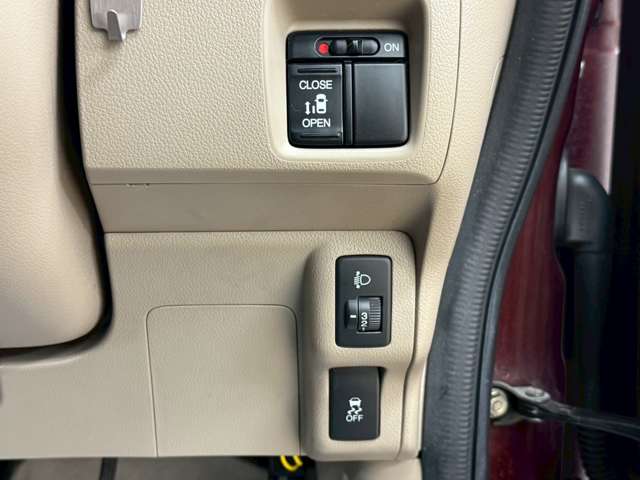 ホンダ Ｎ　ＢＯＸ ６６０ Ｇ Ｌパッケージ ４ＷＤ H26年 (北海道) 99