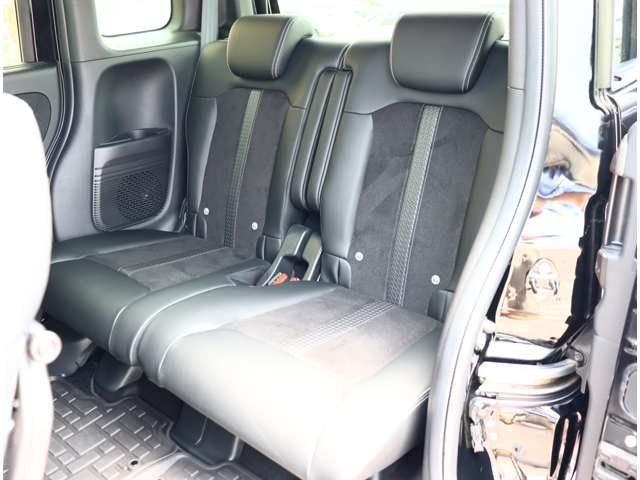 ホンダ Ｎ　ＢＯＸ カスタム ６６０ Ｌ ターボ スタイルプラス ブラック ４ＷＤ R5年 (関東) 99